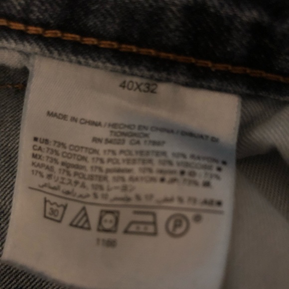 Jeans - Picture 6 of 6